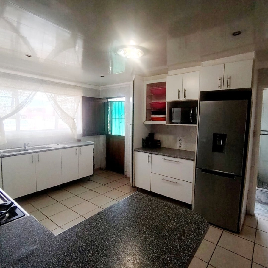 5 Bedroom Property for Sale in Buffalo Flats Eastern Cape